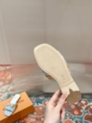 wholesale quality women louis vuitton shoes model no. 528